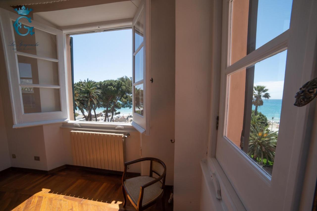 La Spagnuola - Villa Cinquecentesca Sul Mare Con Parco Privato Savona Bagian luar foto